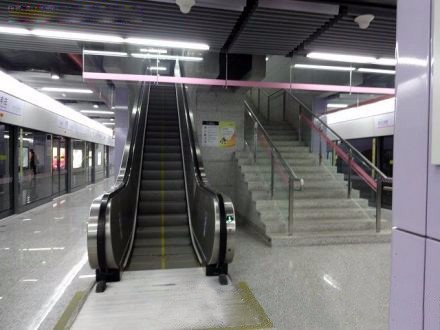 工廠吊頂設(shè)置擋煙垂壁的類型